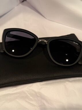 Quay Australia Black Cat-Eye Sunglasses with Silver Bridge